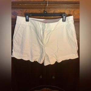 LOFT white shorts / size 10 / never worn